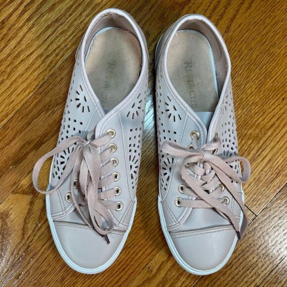 Restricted | Blush Pink Eyelet Sneakers | Size 9 - Picture 2 of 11